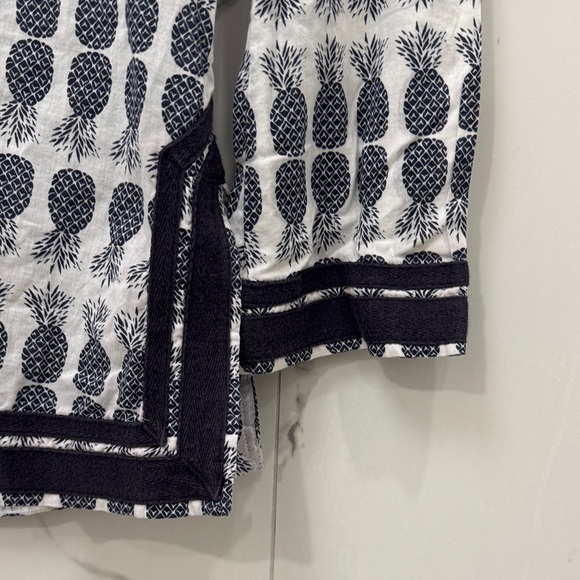 Tory Burch Navy and White Pineapple Tunic - Picture 4 of 6
